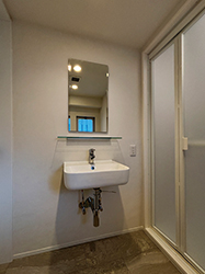 �����悤�ňႤ���ʃX�y�[�X