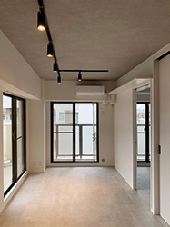 �T�b�V�̃u���b�N�ƃ_�N�g���[�����s�b�^���I